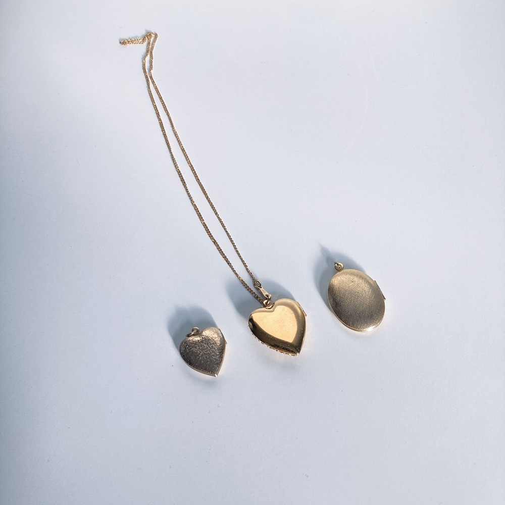 Vintage Gold Locket Set - Picture 2 of 4